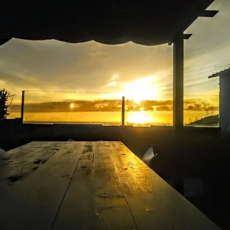 Cabana Rural En Laxe. Camino Dos Faros. Holiday home Laxe